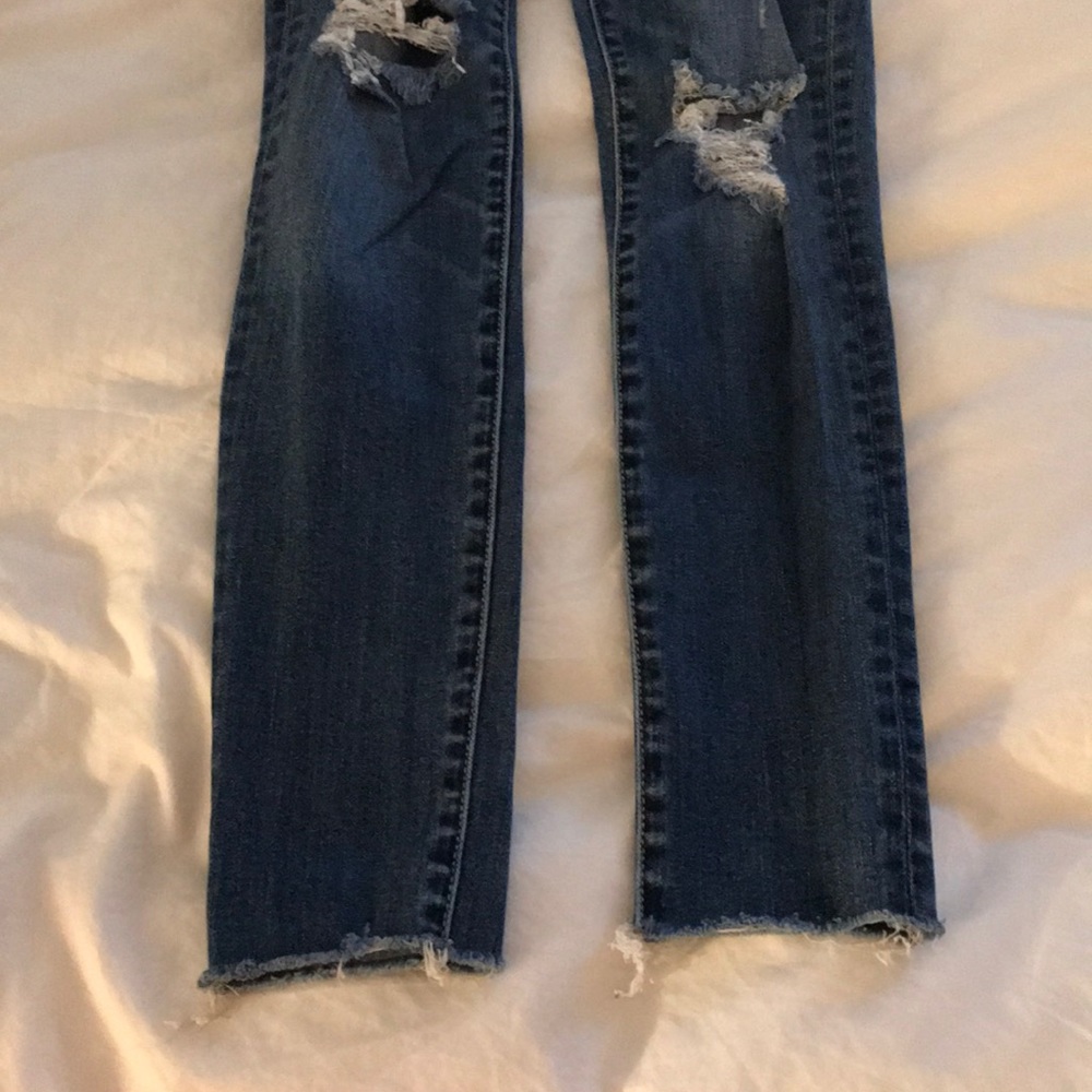 High Rise Skinny Distressed Jegging - Picture 5 of 7